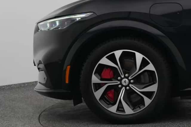 Ford Mustang (2024) thumbnail 22