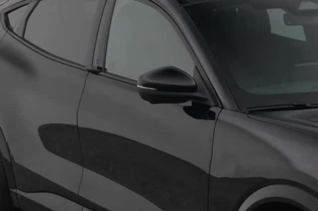 Ford Mustang (2024) thumbnail 24