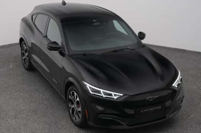 Ford Mustang (2024) thumbnail 25