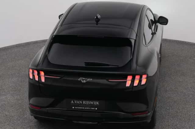 Ford Mustang (2024) thumbnail 29