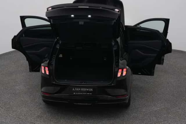 Ford Mustang (2024) thumbnail 30