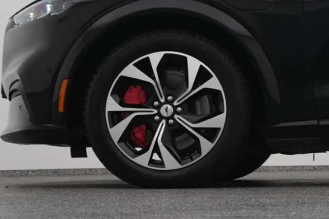Ford Mustang (2024) thumbnail 40