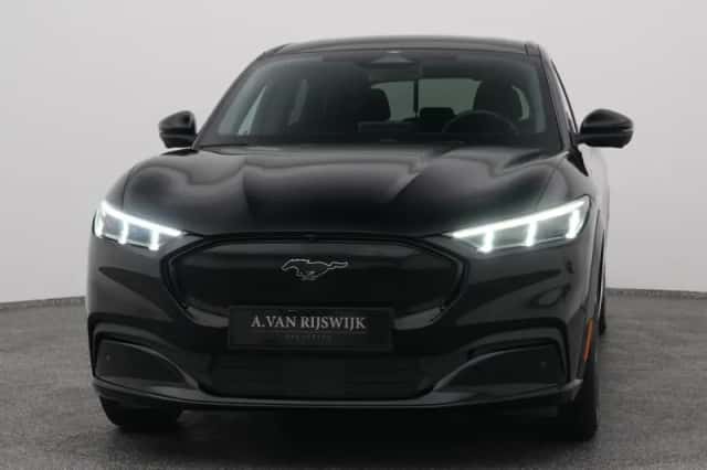 Ford Mustang (2024) thumbnail 10
