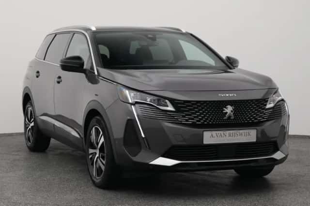 Peugeot 5008 (2021) thumbnail 2