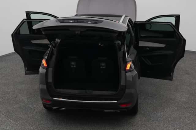 Peugeot 5008 (2021) thumbnail 29