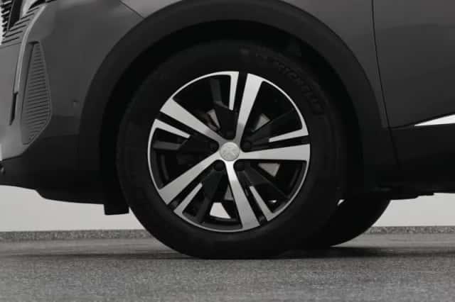 Peugeot 5008 (2021) thumbnail 39