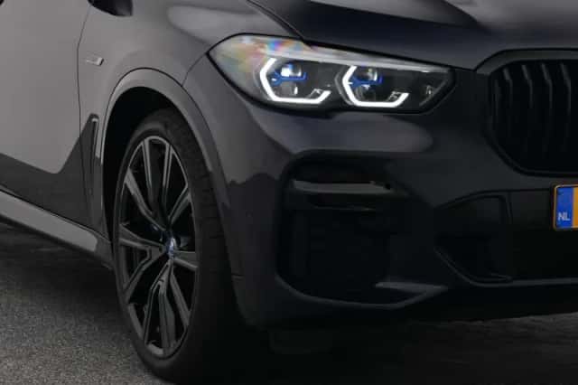 BMW X5 (2023) thumbnail 17