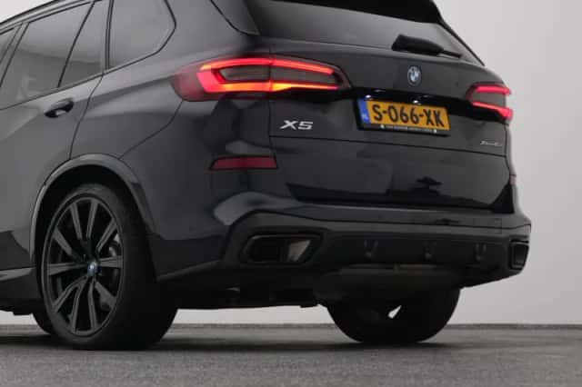 BMW X5 (2023) thumbnail 22