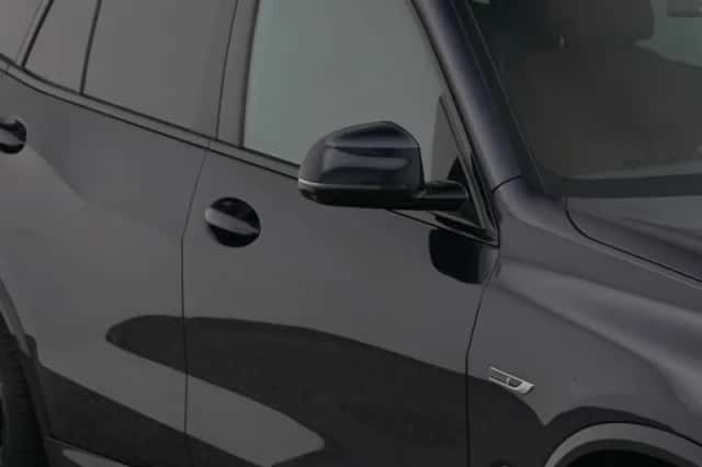 BMW X5 (2023) thumbnail 23