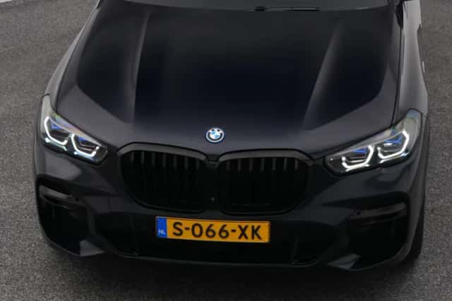 BMW X5 (2023) thumbnail 30