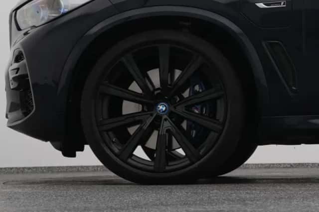BMW X5 (2023) thumbnail 39