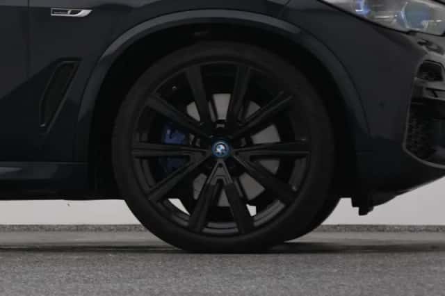BMW X5 (2023) thumbnail 42