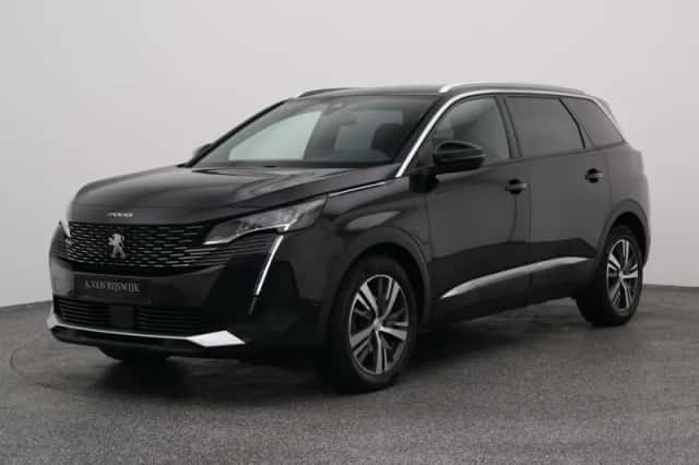 Peugeot 5008 (2023)
