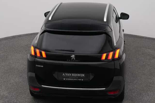 Peugeot 5008 (2023) thumbnail 28