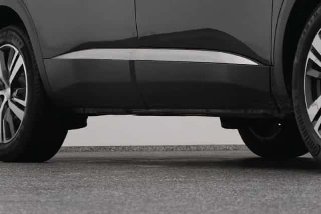 Peugeot 5008 (2023) thumbnail 38