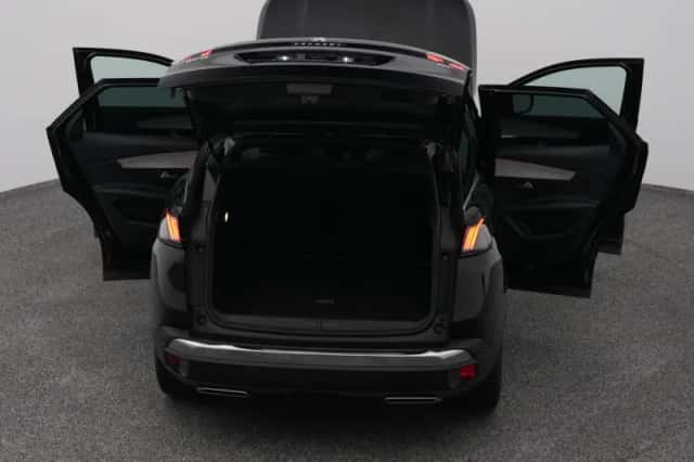 Peugeot 3008 (2021) thumbnail 29