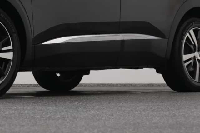 Peugeot 3008 (2021) thumbnail 37