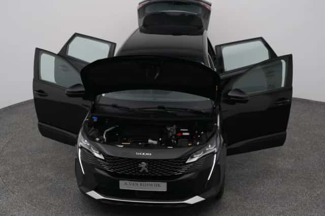 Peugeot 5008 (2022) thumbnail 27
