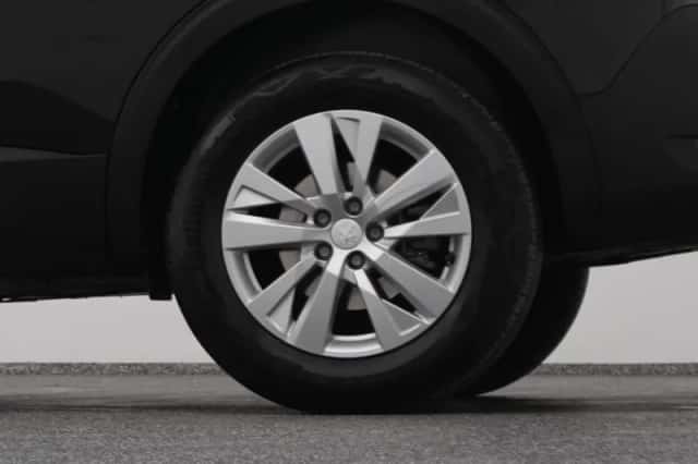 Peugeot 5008 (2022) thumbnail 40