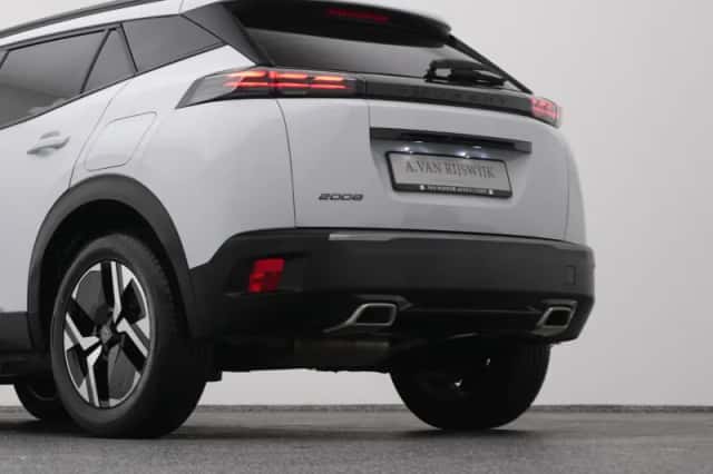 Peugeot 2008 (2023) thumbnail 22