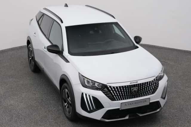 Peugeot 2008 (2023) thumbnail 24