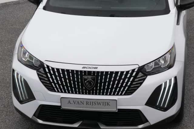Peugeot 2008 (2023) thumbnail 30
