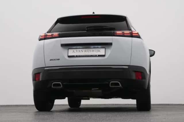 Peugeot 2008 (2023) thumbnail 36