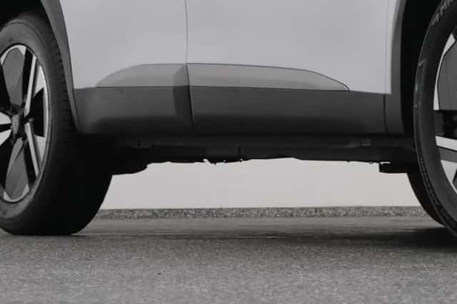 Peugeot 2008 (2023) thumbnail 38