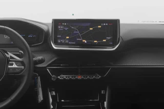 Peugeot 2008 (2023) thumbnail 8
