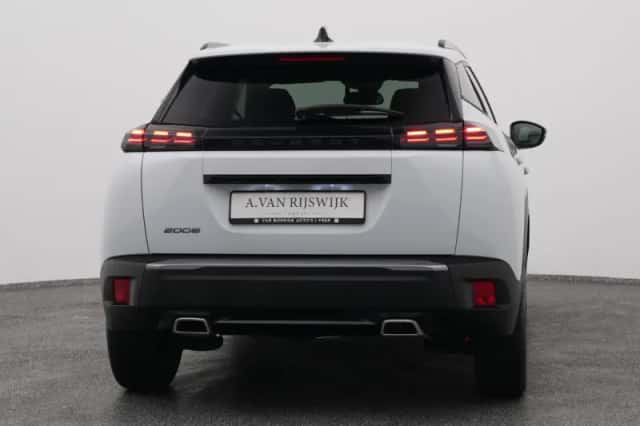 Peugeot 2008 (2023) thumbnail 10