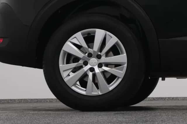 Peugeot 5008 (2021) thumbnail 41