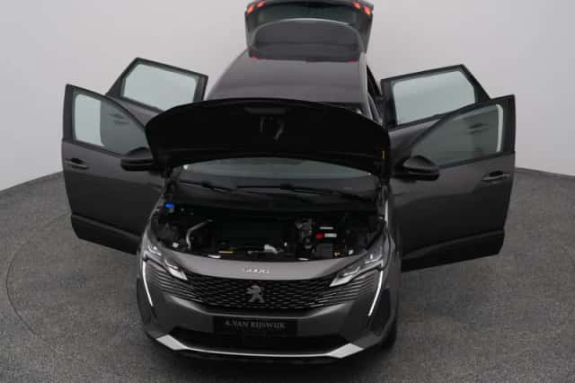 Peugeot 5008 (2022) thumbnail 27