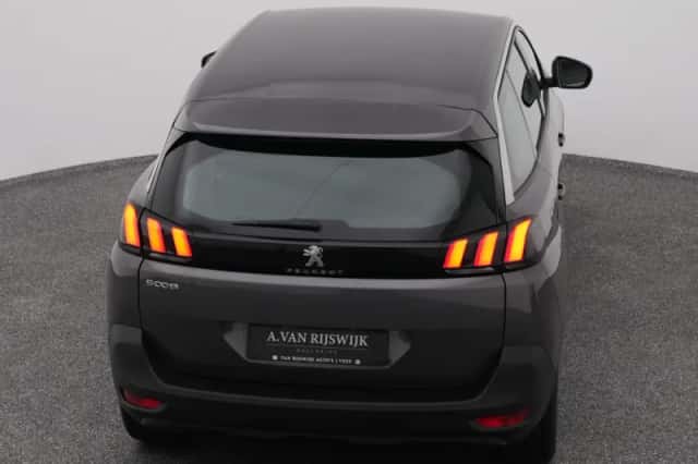 Peugeot 5008 (2022) thumbnail 28