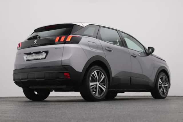Peugeot 3008 (2023) thumbnail 16