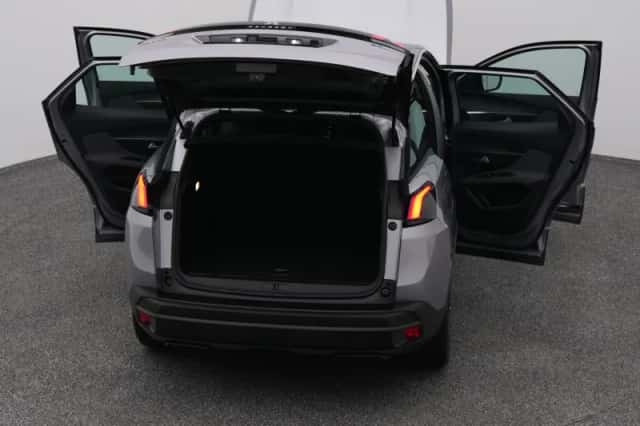 Peugeot 3008 (2023) thumbnail 29