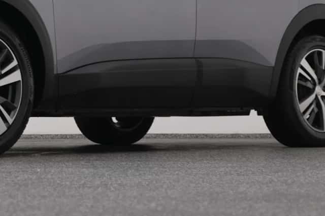 Peugeot 3008 (2023) thumbnail 37
