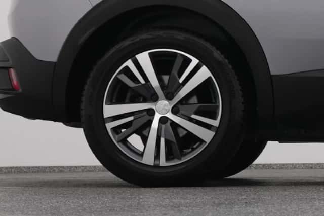 Peugeot 3008 (2023) thumbnail 41