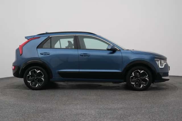 Kia Niro (2023) thumbnail 15
