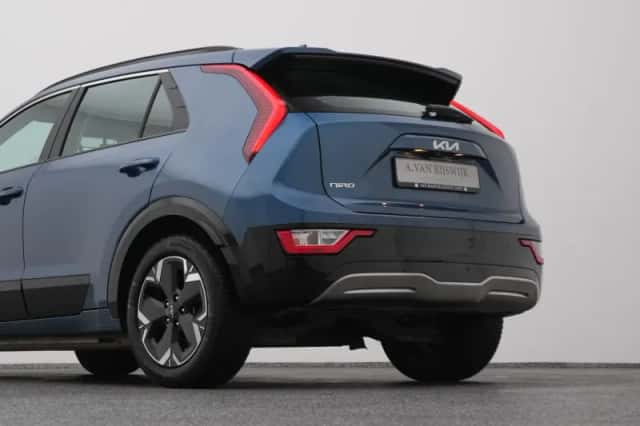 Kia Niro (2023) thumbnail 23