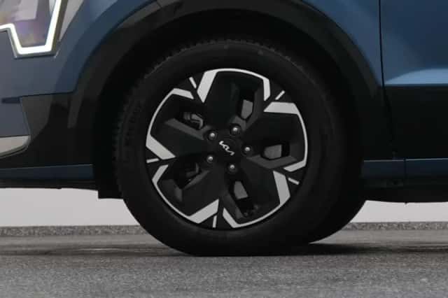 Kia Niro (2023) thumbnail 40