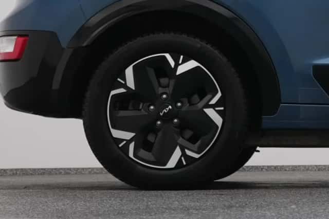 Kia Niro (2023) thumbnail 42