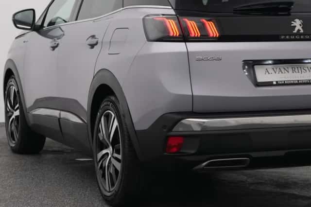 Peugeot 3008 (2021) thumbnail 18
