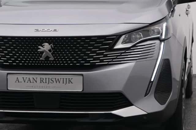 Peugeot 3008 (2021) thumbnail 19