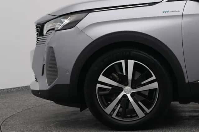 Peugeot 3008 (2021) thumbnail 21
