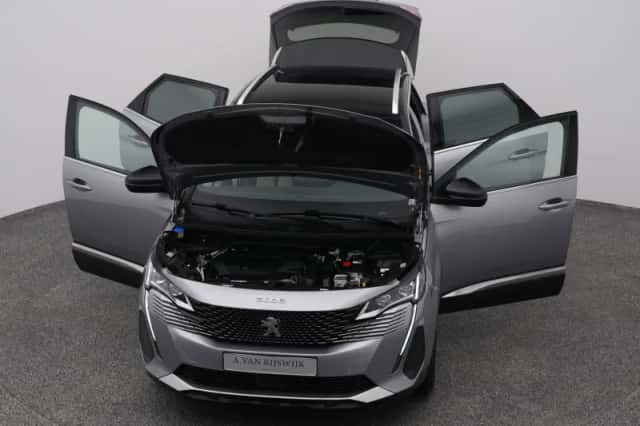 Peugeot 3008 (2021) thumbnail 27