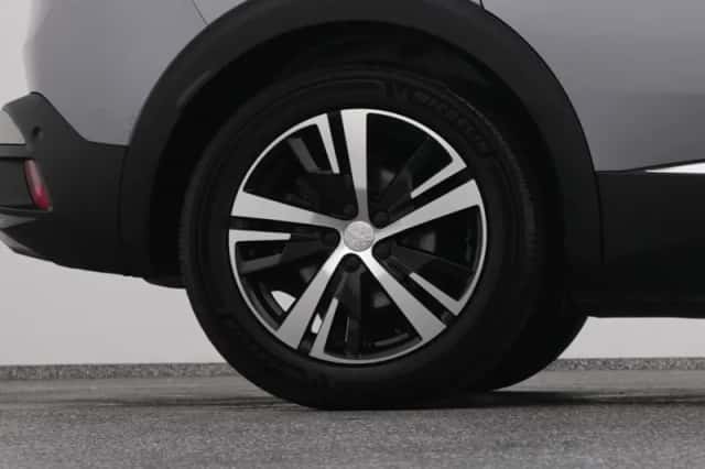 Peugeot 3008 (2021) thumbnail 41