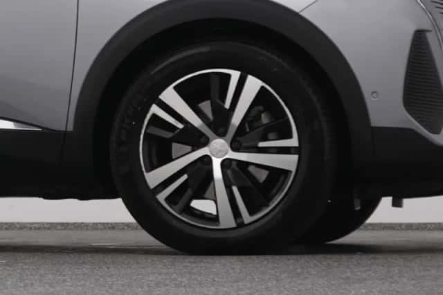 Peugeot 3008 (2021) thumbnail 42