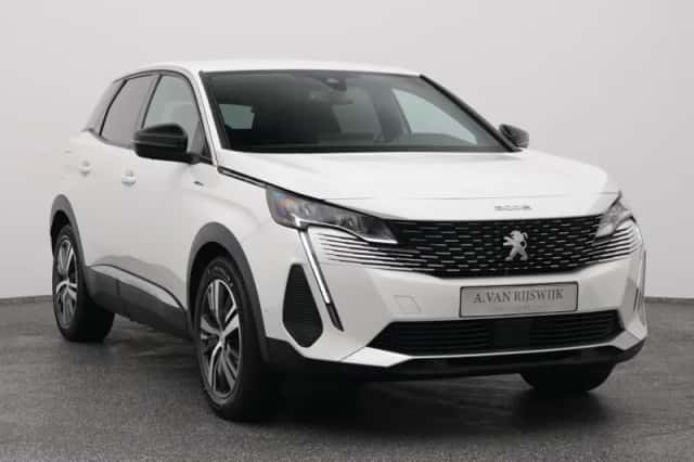 Peugeot 3008 (2023) thumbnail 2
