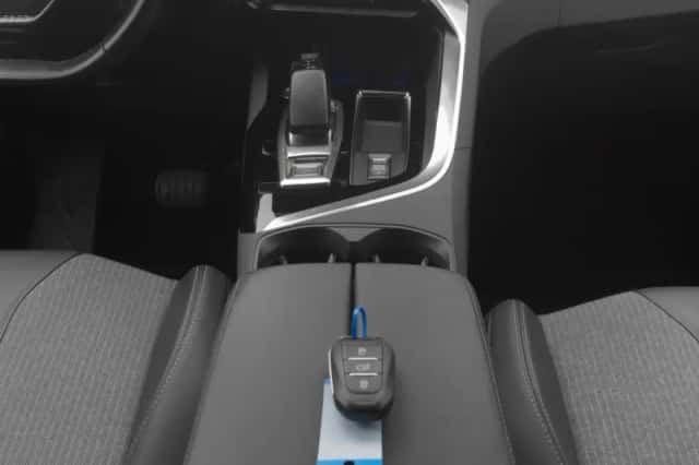 Peugeot 3008 (2023) thumbnail 12