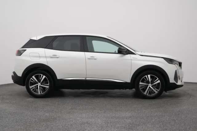 Peugeot 3008 (2023) thumbnail 14